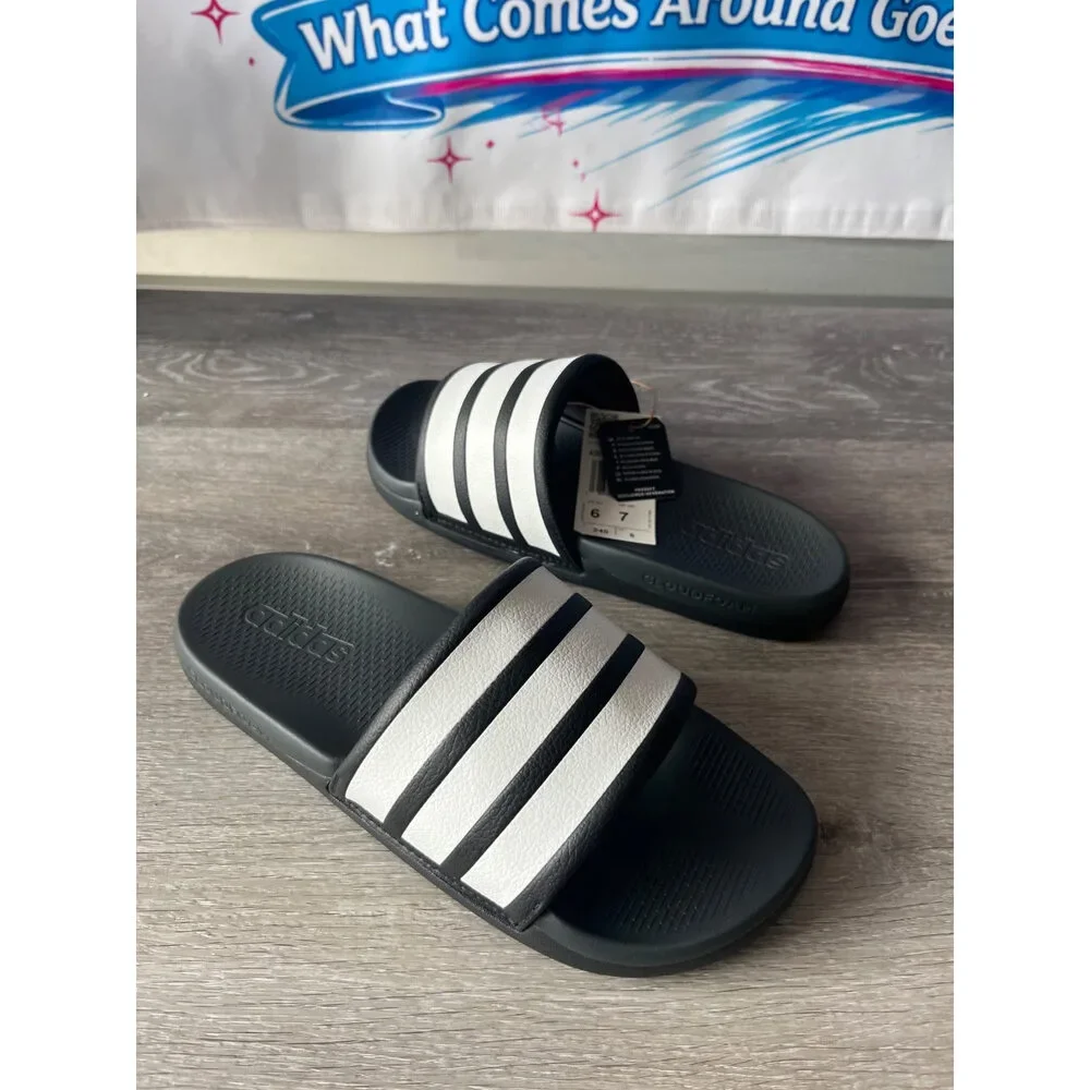 Adidas Adilette Comfort 2.0 (Size M6 W7)